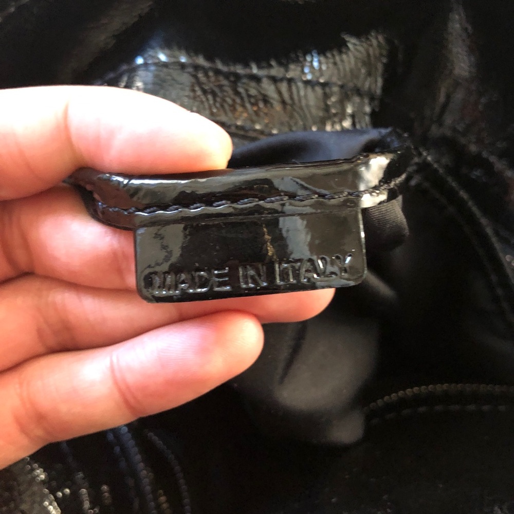 Black/ Grey Check Authentic Burberry Tote Hand Bag - Picture 2 of 6